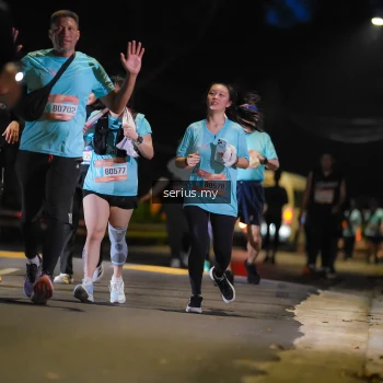 Runner Photo 3694384