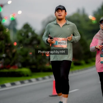 Runner Photo 3694385
