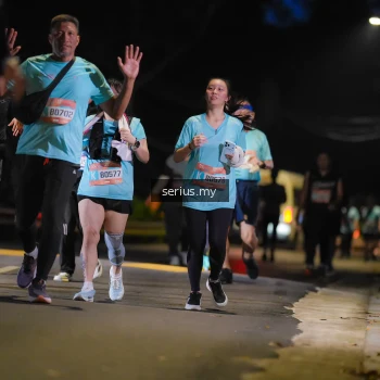 Runner Photo 3694390