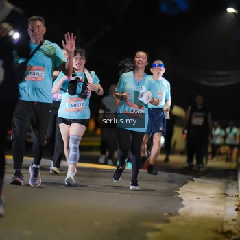 Runner Photo 3694391