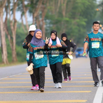 Runner Photo 3694393