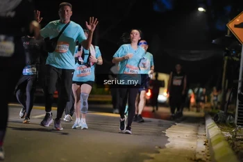 Runner Photo 3694406