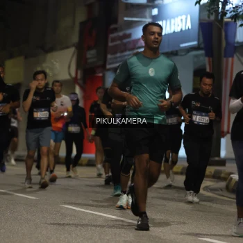 Runner Photo 3694432
