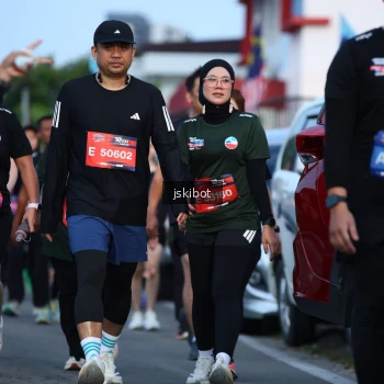Runner Photo 3694436