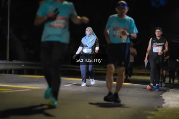 Runner Photo 3694464