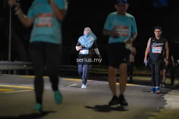 Runner Photo 3694478