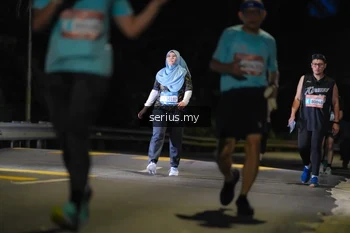 Runner Photo 3694498