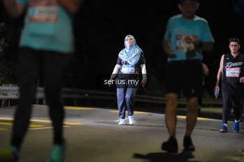 Runner Photo 3694522