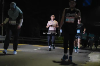 Runner Photo 3694562