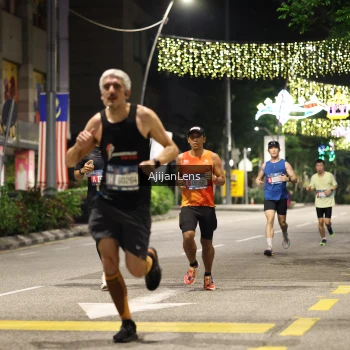 Runner Photo 3694577