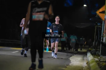 Runner Photo 3694578