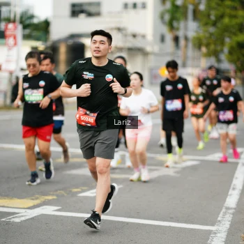 Runner Photo 3694590