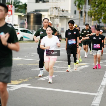 Runner Photo 3694599