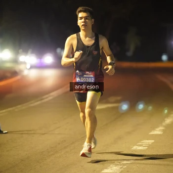 Runner Photo 3694602
