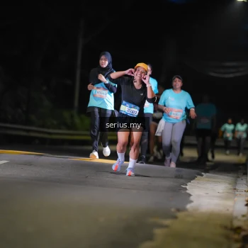 Runner Photo 3694652