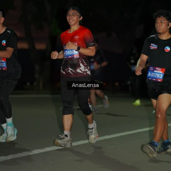 Runner Photo 3694671