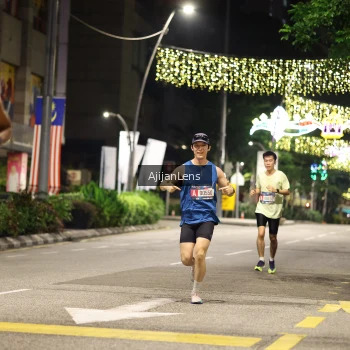 Runner Photo 3694699