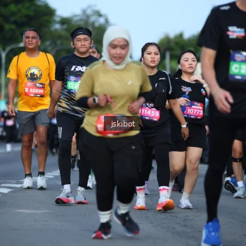 Runner Photo 3694704