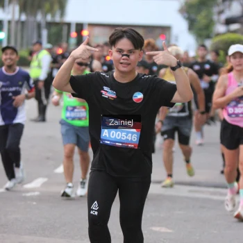 Runner Photo 3694719