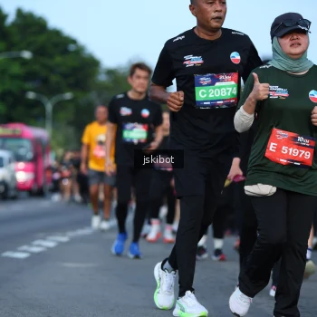 Runner Photo 3694731