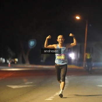 Runner Photo 3694732
