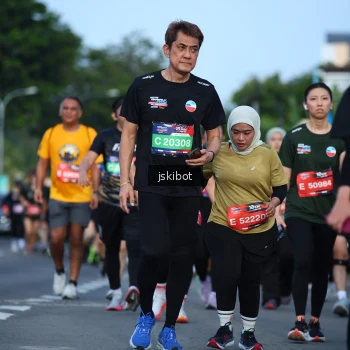 Runner Photo 3694736