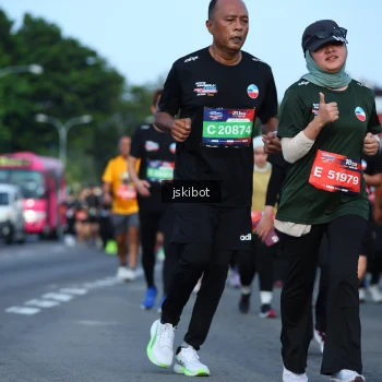 Runner Photo 3694738