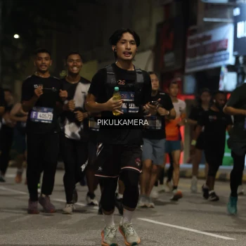 Runner Photo 3694762
