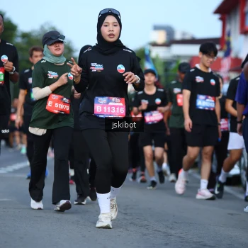 Runner Photo 3694766