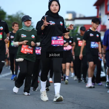 Runner Photo 3694767