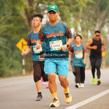 Runner Photo 3694791