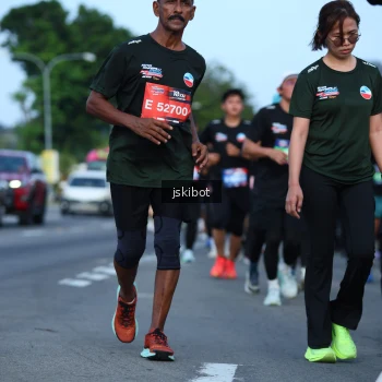 Runner Photo 3694811