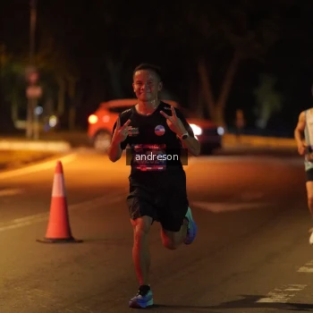 Runner Photo 3694834