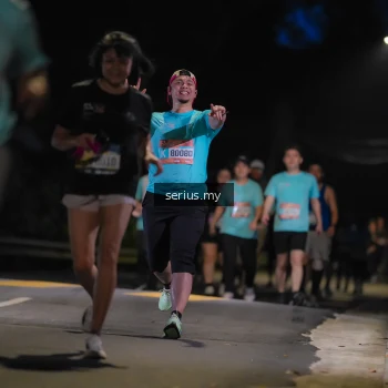 Runner Photo 3694845