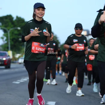 Runner Photo 3694868