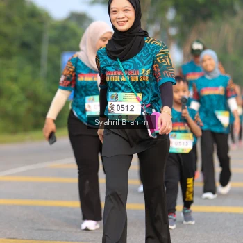 Runner Photo 3694893