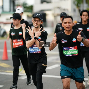 Runner Photo 3694896