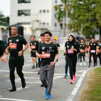 Runner Photo 3694946