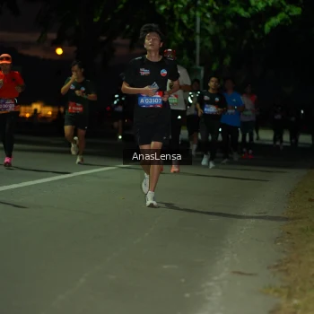 Runner Photo 3694954