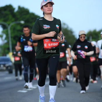 Runner Photo 3694955