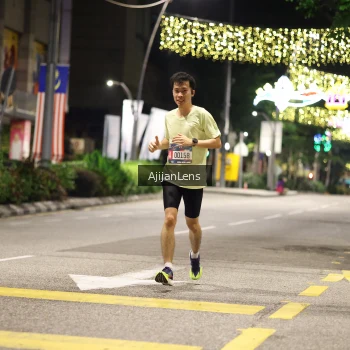 Runner Photo 3694977