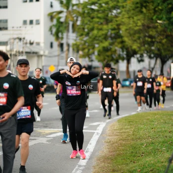 Runner Photo 3695002