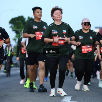 Runner Photo 3695027