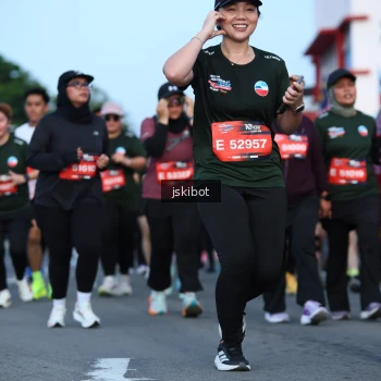 Runner Photo 3695058