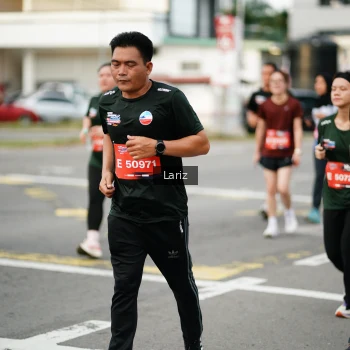 Runner Photo 3695117