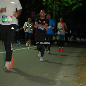 Runner Photo 3695120