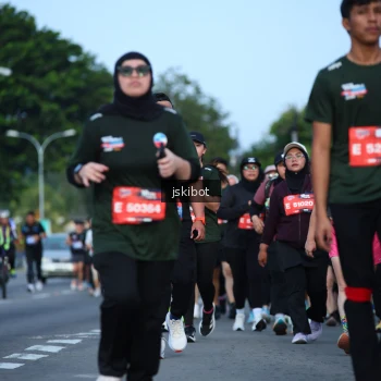 Runner Photo 3695128