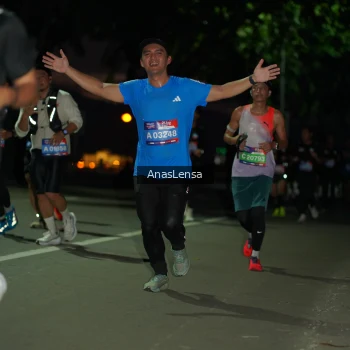 Runner Photo 3695252