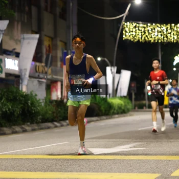 Runner Photo 3695265