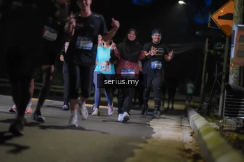 Runner Photo 3695292